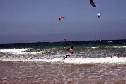 Kiteboard, départ de saut à Famara