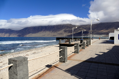 la spiaggia davanti alla casa
