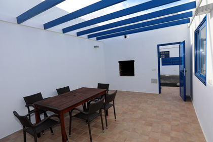 La Casa del pueblo: The Indoor Courtyard